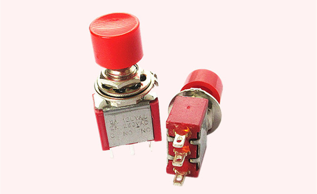 小型按鍵開(kāi)關(guān)